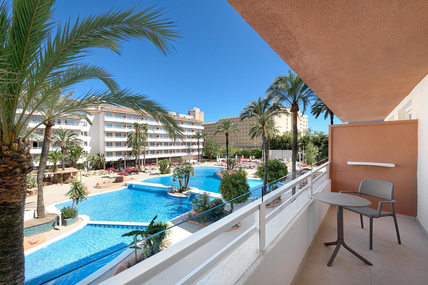 Tent Calvia Beach Магалуф Екстер'єр фото